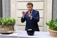 Melihat Kondisi Makin Parah, Presiden Prancis Tutup Sekolah Selama Tiga Pekan