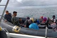 Pancing Ikan Ilegal, 8 WN Malaysia Ditangkap di Perairan Sebatik