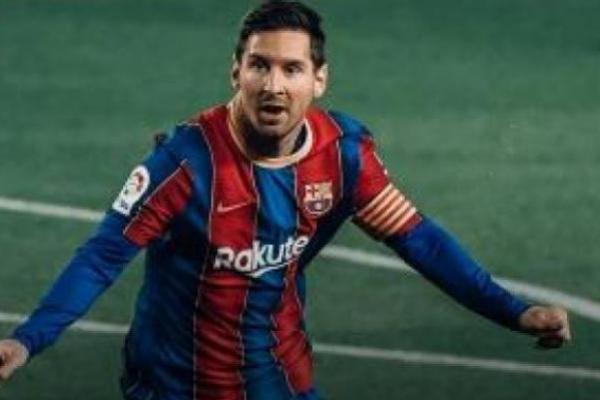 Lionel Messi Dikontrak PSG Dua Tahun