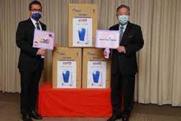 Taiwan Serahkan  200 Oksigen konsentrator ke Indonesia