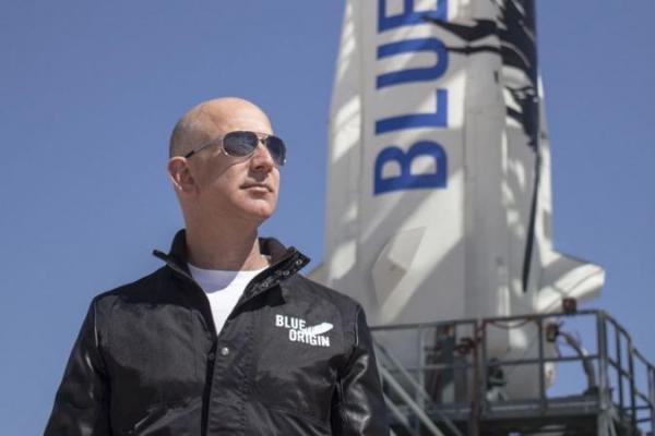 Jeff Bezos Sesaikan Misi Baru di Luar Angkasa