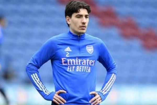 Resmi, Hector Bellerin Dipinjamkan ke Real Betis