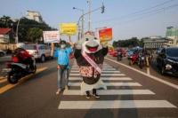 Si-Enda, Maskot Kemendag Kembali Ajak Pedagang Dan Konsumen Patuhi Prokes