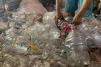 Greenpeace Dorong KLHK Buka Roadmap Pengurangan Sampah Produsen Galon Sekali Pakai